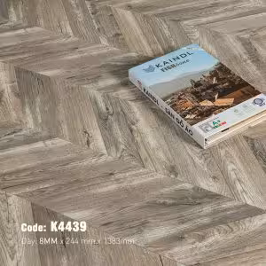 Sàn Gỗ Công Nghiệp Xương Cá Kaindl 8mm K4439
