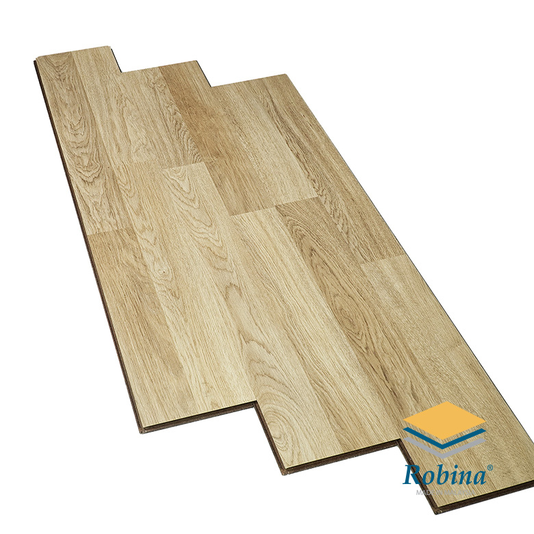 Sàn Gỗ Công Nghiệp Robina 8mm Bản Lớn O28